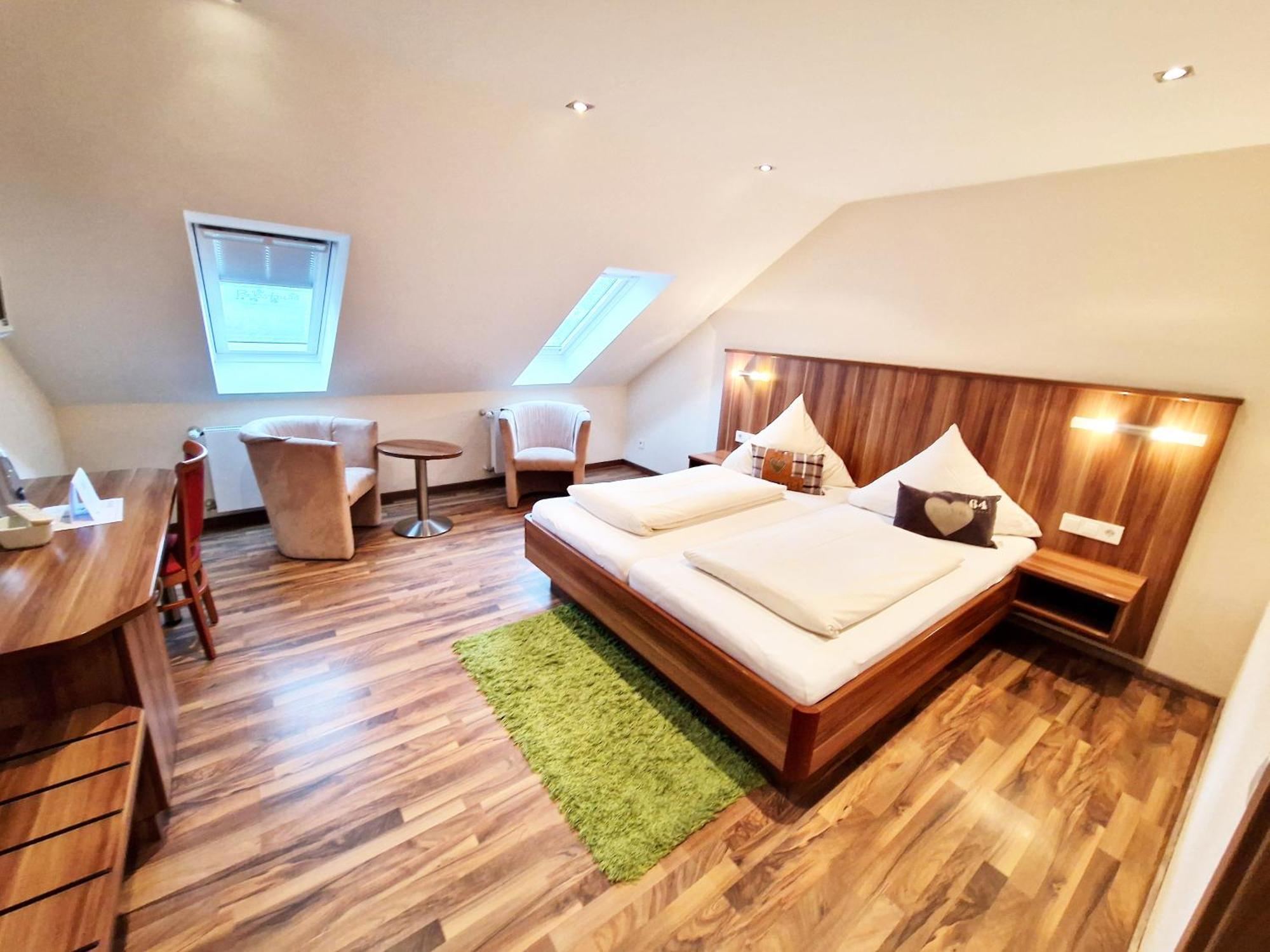 Landgasthof Rebstock Ottenhofen im Schwarzwald Luaran gambar